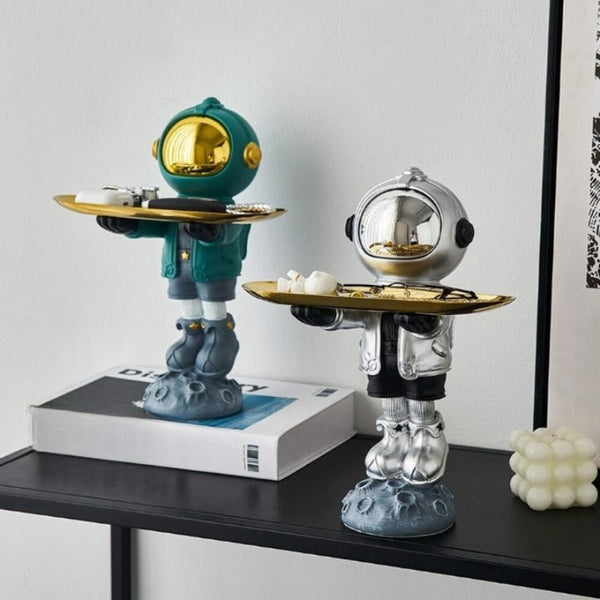 Resin Showpieces - Astronaut Tray Holders