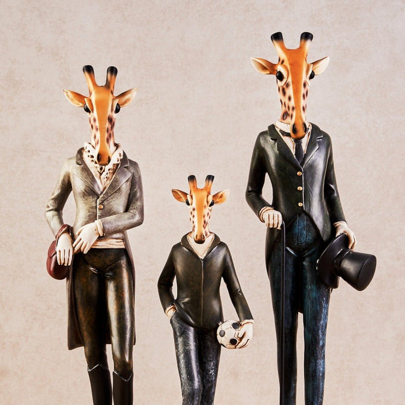 Resin showpieces- Giraffe Family Showpiece