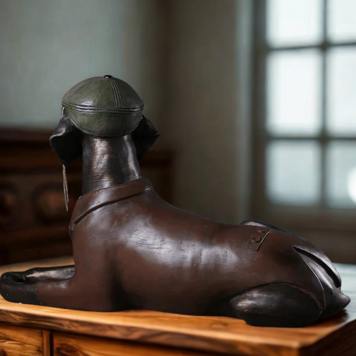 Table pieces - Dog watcher Figurine