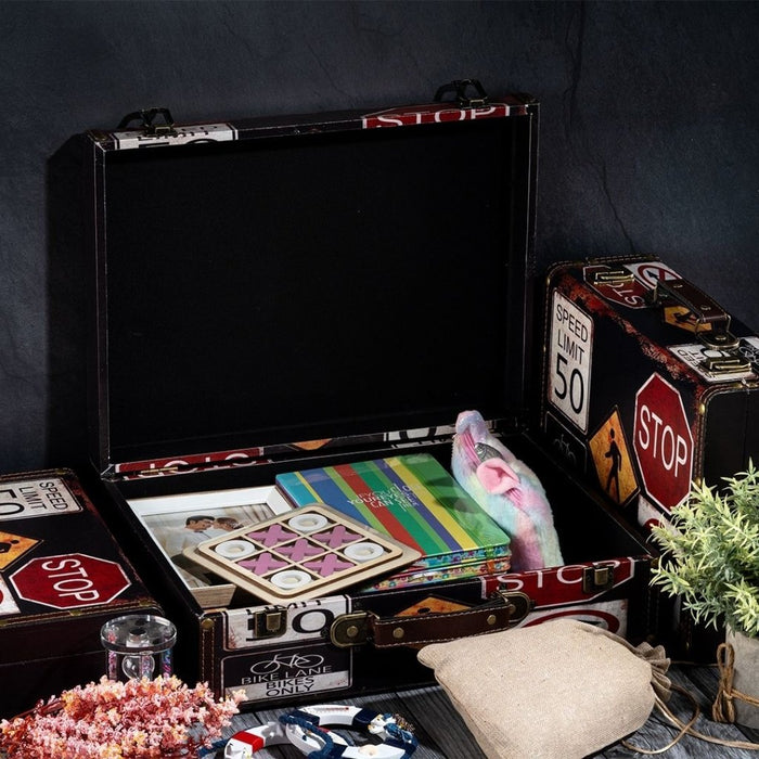 Storage Trunk boxes - Signages - eazy wagon