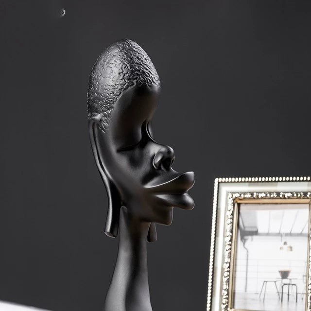 Resin show pieces - African couple set - eazy wagon