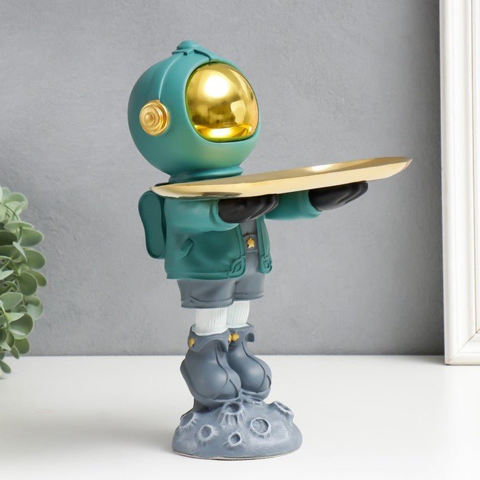 Resin Showpieces - Astronaut Tray Holders