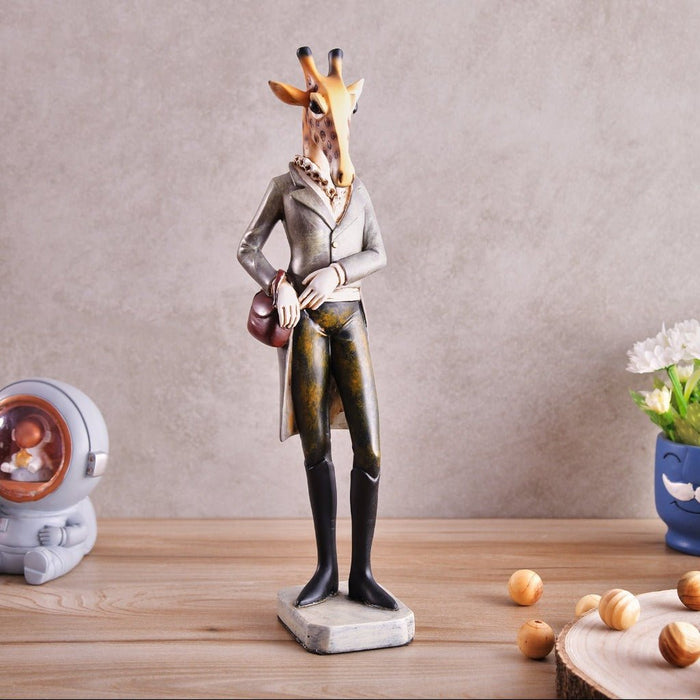 Resin showpieces- Giraffe Family Showpiece