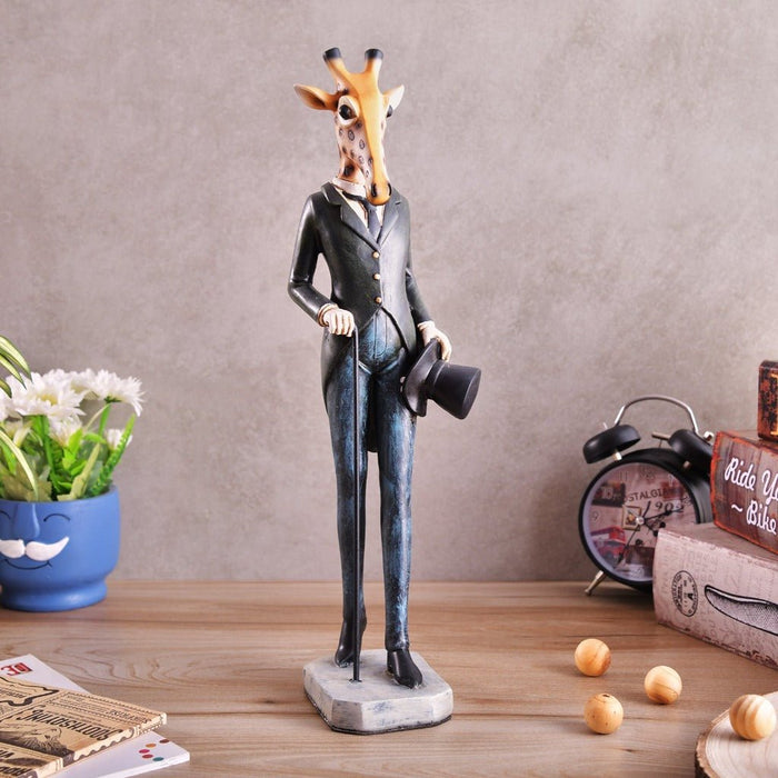 Resin showpieces- Giraffe Family Showpiece
