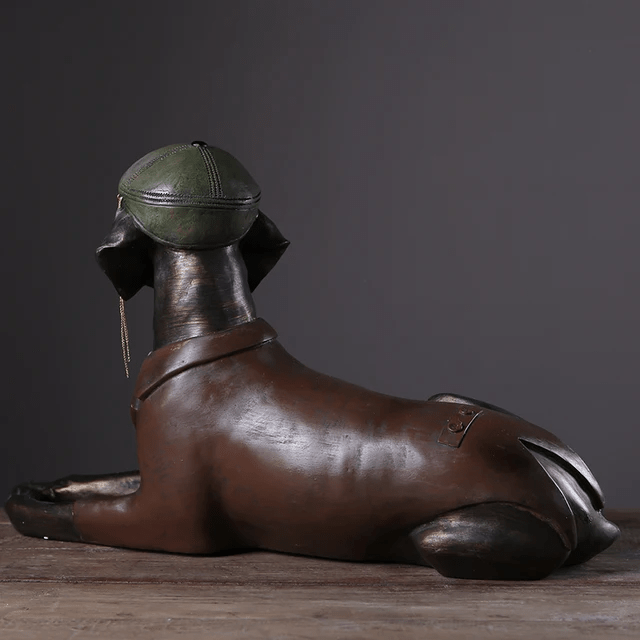 Table pieces - Dog watcher Figurine